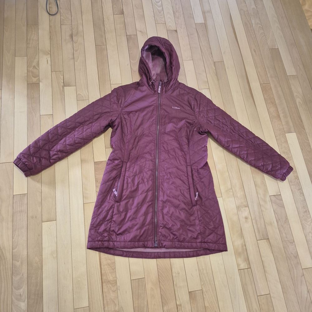 L.L. Bean Women's Quilted Hooded Puffer Coat in Burgundy
